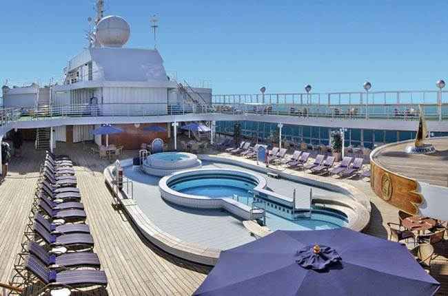 La croisiere, les navire...d'Hier Ms-prinsendam_photo5